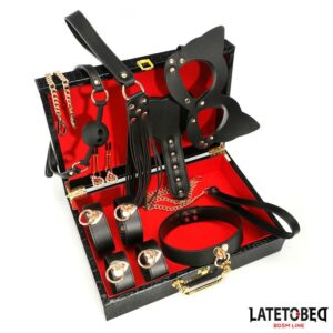 BDSM LINE Kit Bondage de 8 Piezas con Maletín de Almacenaje LATETOBED